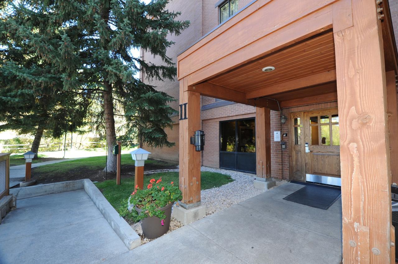 Park Station Condominmium Hotel Парк Сити Екстериор снимка